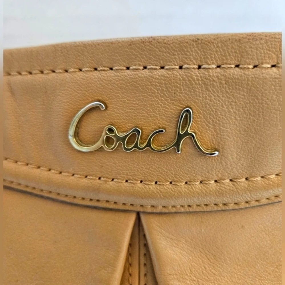 COACH MADISON HIPPIE SHOULDER BAG CAMEL C1381 F20114 - Picture 5 of 10